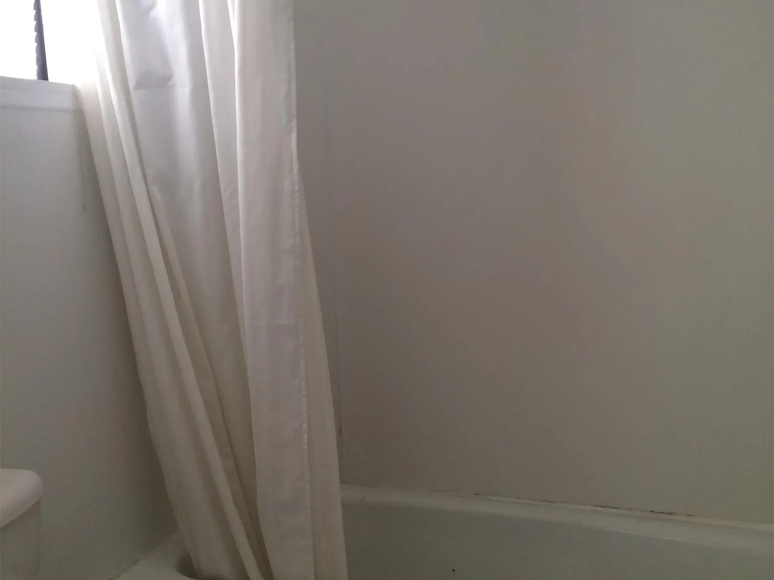Belaire — Photo 3