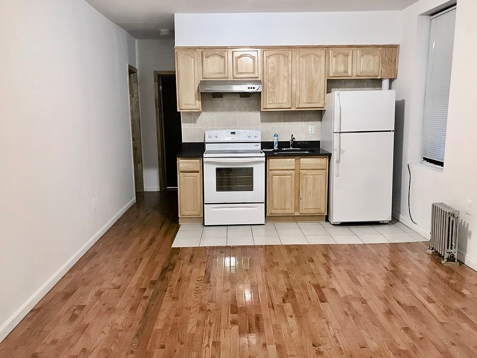 1st image of 525 W 158th St APT 4D