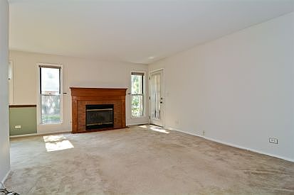 2nd image of 1303 Pennwood Ct Unit D1