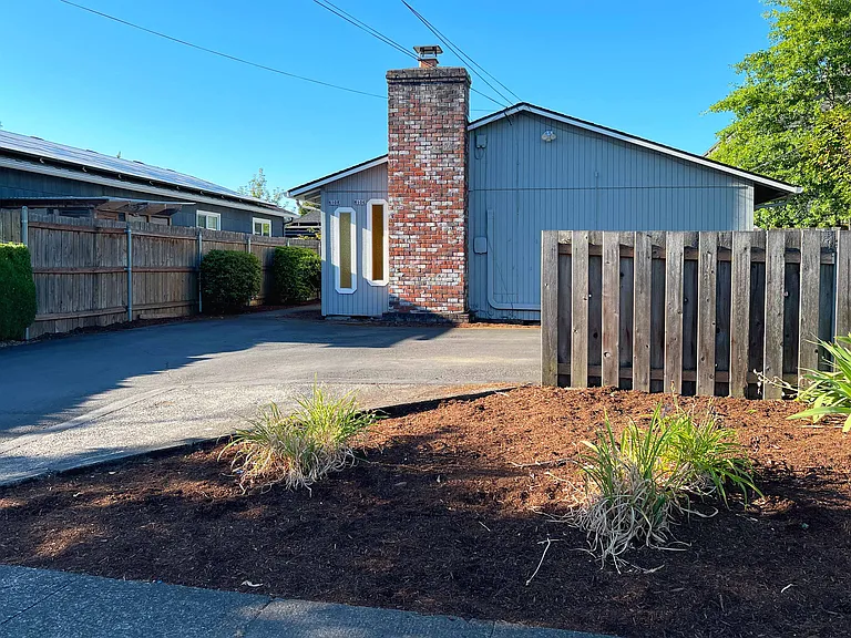 6106 SE Boise St — Photo 60