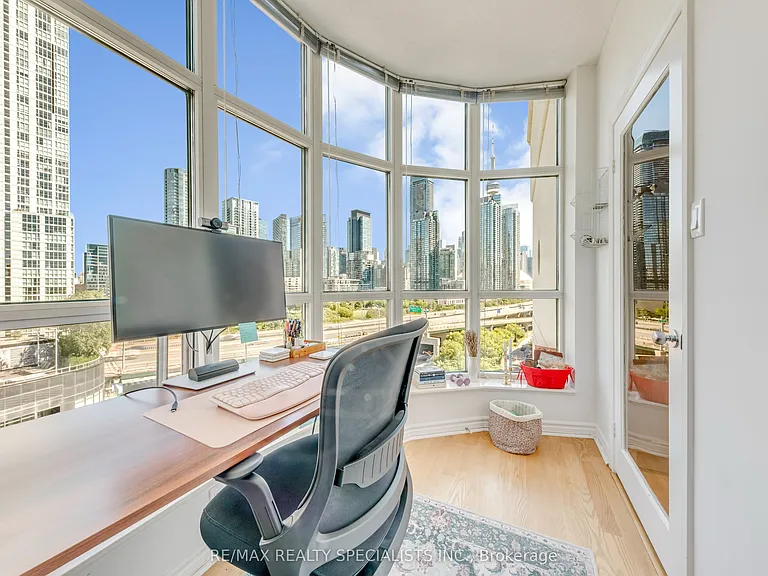 600 Queens Quay W #Penthouse 03 — Photo 19