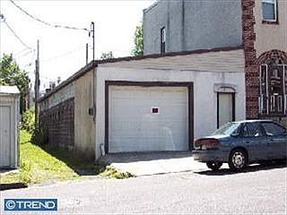 2nd image of 411 S 12th St
