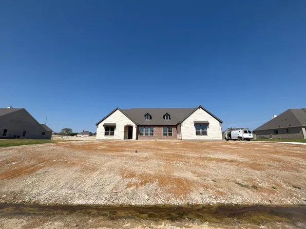 703 Water Side Dr, Van Alstyne, TX 75495