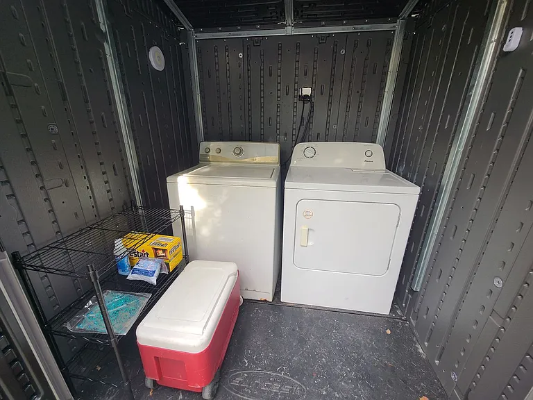 20520 NE 15th Ave — Photo 8