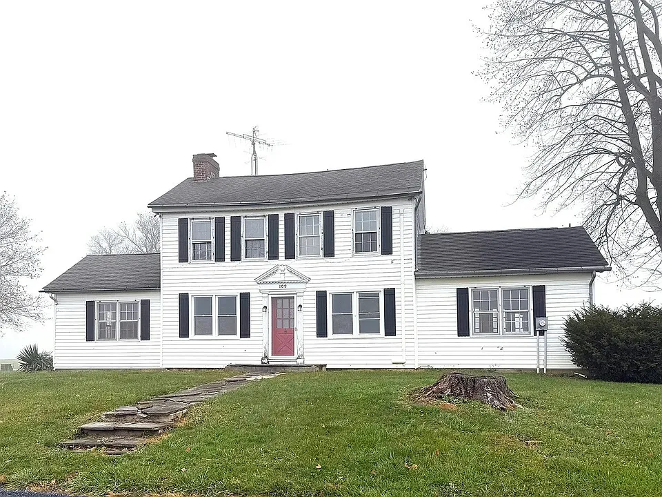 109 High Mountain Rd