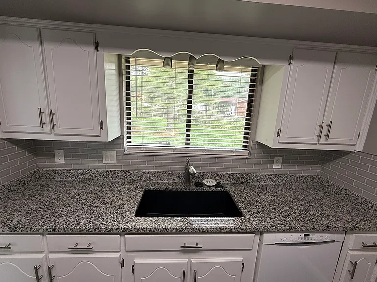 1029 David Ct — Photo 12
