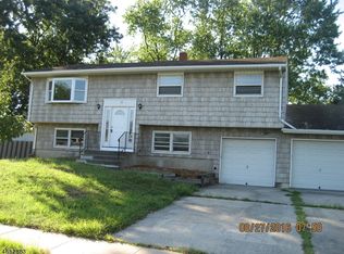 49 Cori St, Parlin, NJ 08859