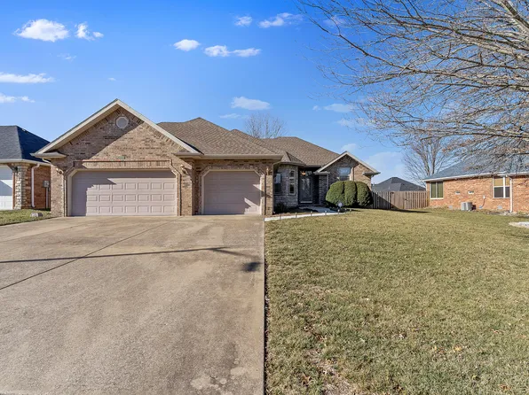 3969 N Springlawn Avenue, Springfield, MO 65803