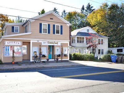 384 Hartford Rd, Manchester, CT, 06040
