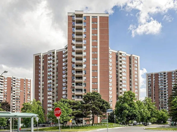 5 Vicora Linkway Unit 304, Toronto, ON M3C 1A6