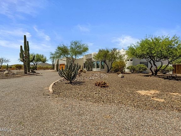 3rd image of 6 W PERDIDO Way