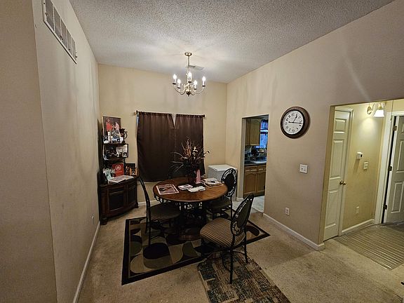 4th image of 7061 Millers Glen Way