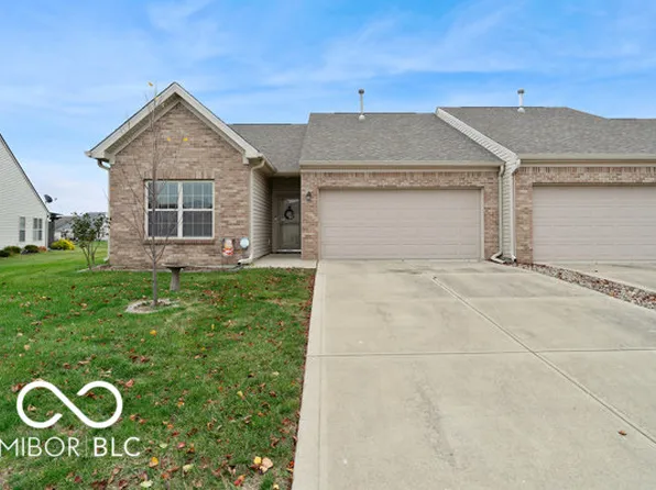 10661 Swan Ct, Indianapolis, IN 46231