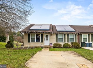 303 Mayfield Ct, Westminster, MD 21158