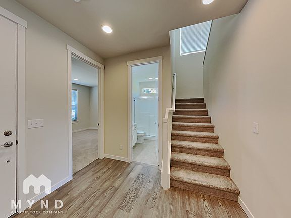 3rd image of 11711 SE 197th Pl