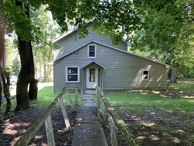 1st image of 745 Garner Ave