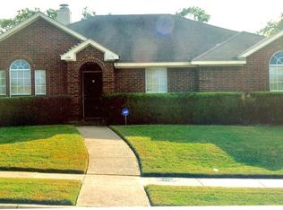 1134 Oak Park Dr, Dallas, TX 75232