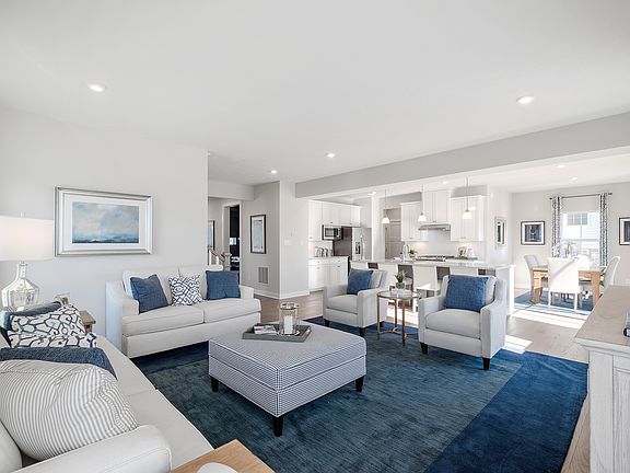 Columbia w Finished Basement