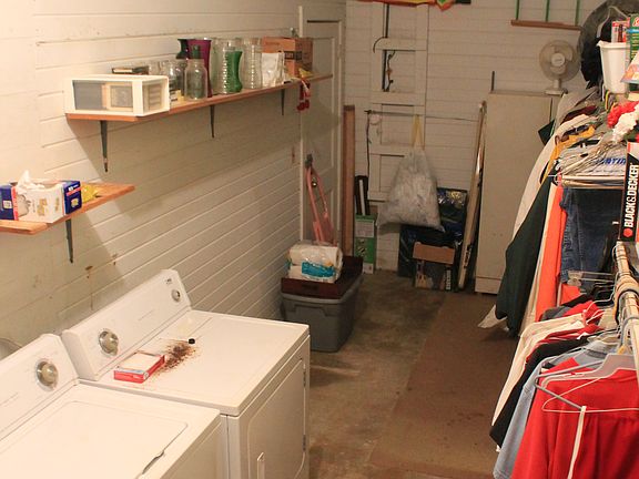5th image of 1227 Ashley Road 235