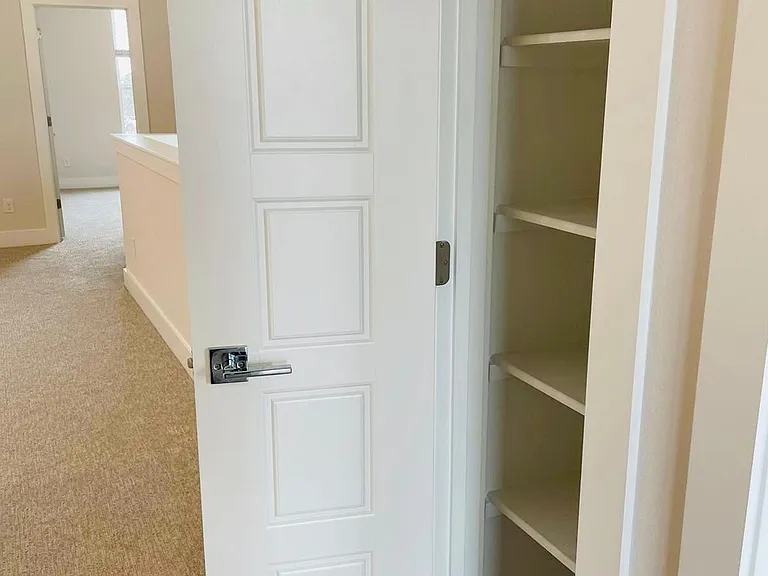 158 Elisha Dr — Photo 14