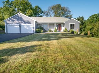 56 Pleasant St, Mendon, MA 01756