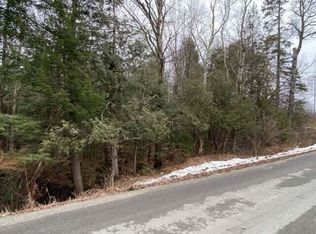 8 Dogtown Rd, Pittsfield, ME 04967