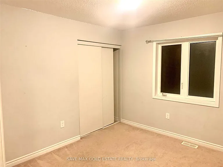 9 Troyer St #UPPER — Photo 20