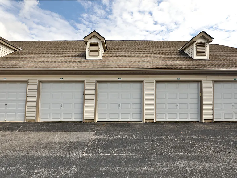 763 Hidden Springs Dr — Photo 33