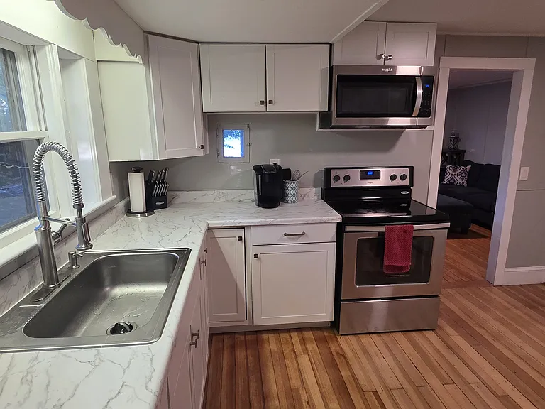 50 Oak Rd — Photo 12