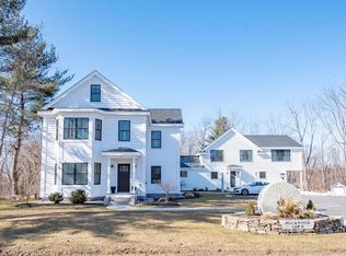 71 Champney St #B, Groton, MA 01450