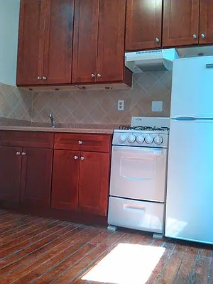 Rented by Brick Real Estate | media 19