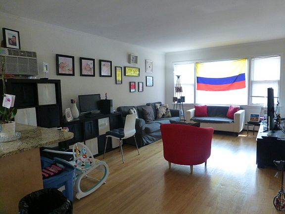 2nd image of 3508 Oak Park Ave APT 3N