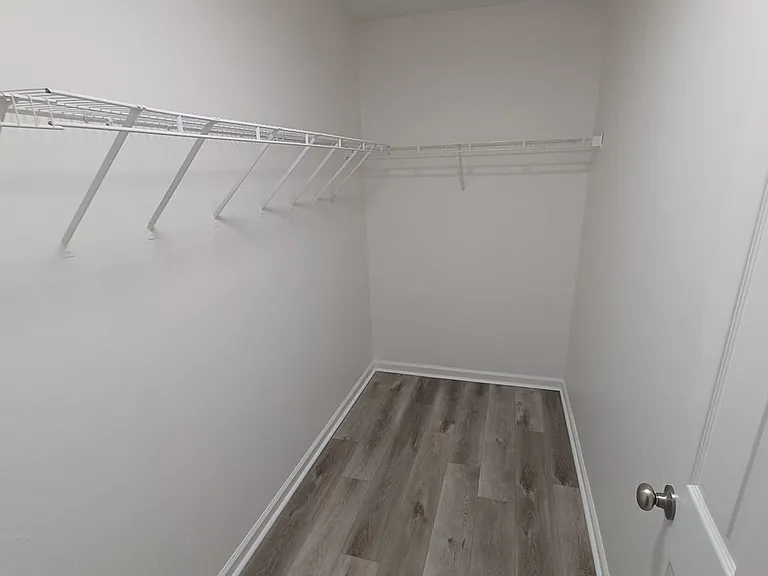 575 Oakleaf Plantation Pkwy #815 — Photo 11