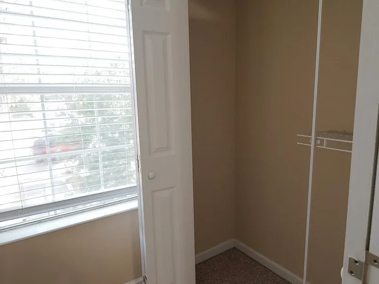 847 W Georgia St #2 — Photo 30