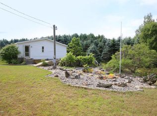 23901 Hooker Dr, Sand Lake, MI
