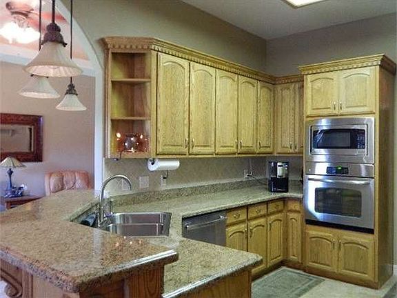 3rd image of 715 Coffee Mill Dr