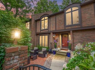 5111 Fairlane Woods Dr, Dearborn, MI 48126