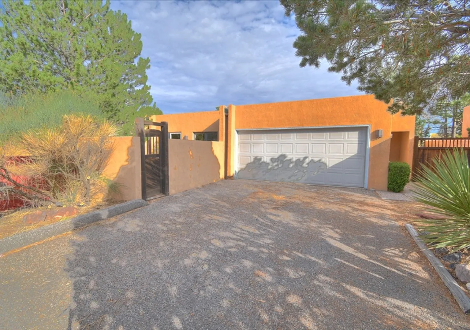 Sandia Heights Home for Lease — Photo 1
