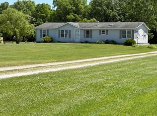 5137 Hessen Rd, Casco, MI 48064