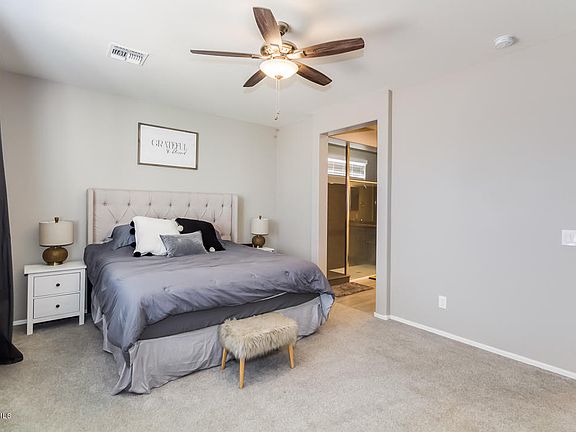 4th image of 22746 E Via Las Brisas