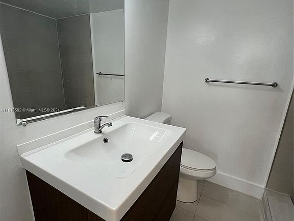 3rd image of 710 Washington Ave APT 223