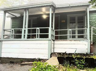 645 Knoll Dr, Crestline, CA 92325