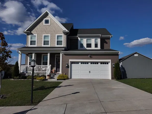 105 Powder Ridge Ln, York, PA 17404