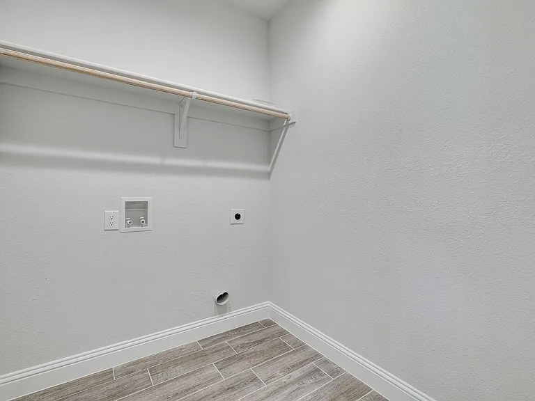 1216 Blanco Trl — Photo 24