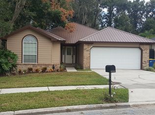 11121 Rifle Run Rd, Jacksonville, FL 32225