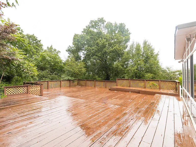917 Brynwood Dr — Photo 38