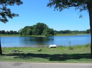 49509 41st St, Paw paw, MI 49079