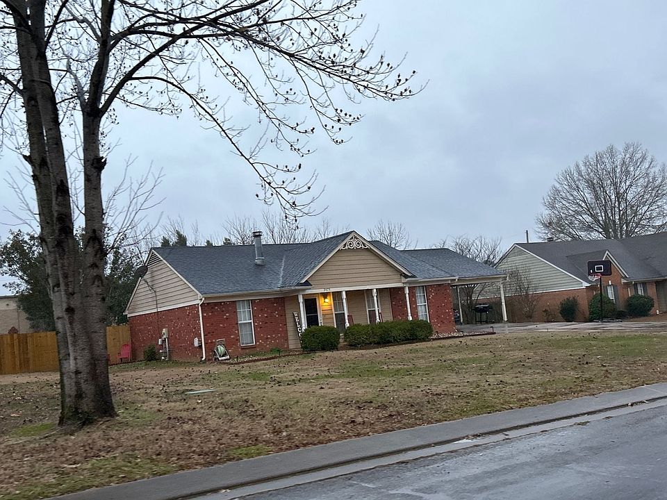 2nd image of 3475 Bayberry Dr