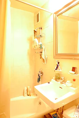 Rented by JK Dansar Corp | media 8