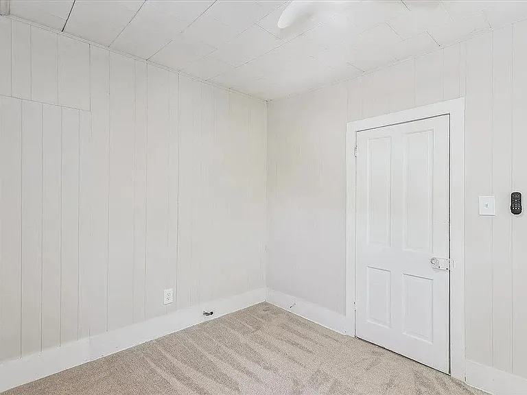 301 SW 3rd St #1 — Photo 19